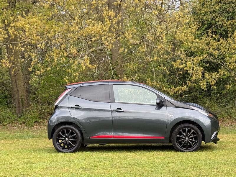 TOYOTA AYGO